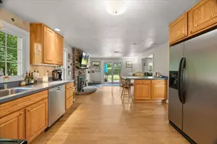 115 Springhill Ave, Bridgewater, MA 02324 - Photo 2