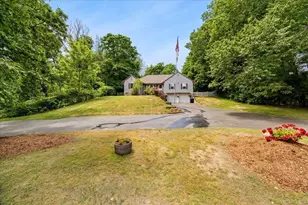 115 Springhill Ave, Bridgewater, MA 02324 - Photo 2