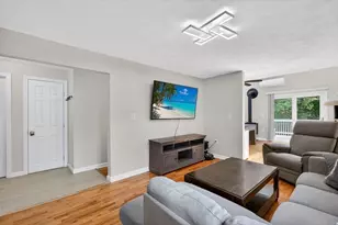 104 Brook St, Haverhill, MA 01832 - Photo 10