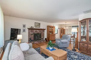 908 Burts Pit Rd, Northampton, MA 01062 - Photo 16