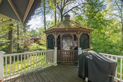 908 Burts Pit Rd, Northampton, MA 01062 - Photo 6