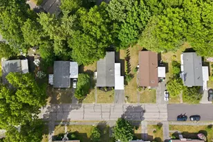4 Liberty St, West Bridgewater, MA 02379 - Photo 24