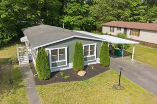 4 Liberty St, West Bridgewater, MA 02379 - Photo 2