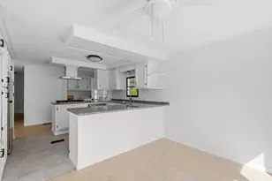 4 Liberty St, West Bridgewater, MA 02379 - Photo 10