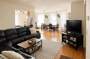 135 Walnut St, Somerville, MA 02145 - Photo 4