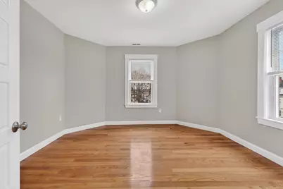 42 Almont St #2L, Medford, MA 02155 - Photo 12