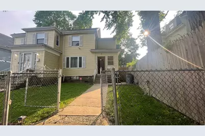 13 Whitman St #B, Boston, MA 02124 - Photo 2