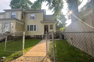 13 Whitman St, Boston, MA 02124 - Photo 2