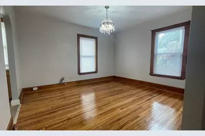 13 Whitman St #B, Boston, MA 02124 - Photo 4