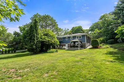 12 Ruby Rd, Saugus, MA 01906 - Photo 28