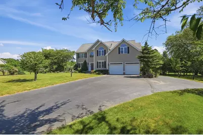 4 Wagon Trail, Lakeville, MA 02347 - Photo 2