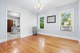 9 Romsey St, Boston, MA 02125 - Photo 14