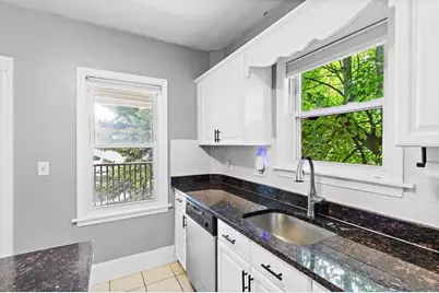 9 Romsey St #3, Boston, MA 02125 - Photo 20