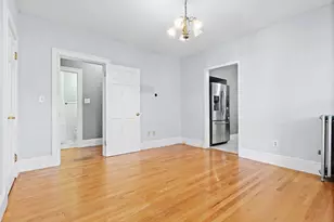 9 Romsey St, Boston, MA 02125 - Photo 16
