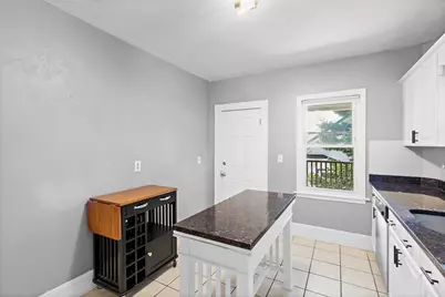 9 Romsey St #3, Boston, MA 02125 - Photo 18