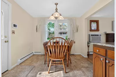 46 Grapevine Ave, Lexington, MA 02421 - Photo 6
