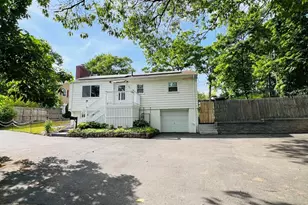 16 Ridge Ave, Lynn, MA 01905 - Photo 2