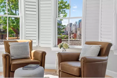 4 Mount Vernon Avenue #PH, Boston, MA 02129 - Photo 2