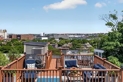 4 Mount Vernon Avenue #3, Boston, MA 02129 - Photo 32