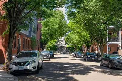 4 Mount Vernon Avenue #PH, Boston, MA 02129 - Photo 38