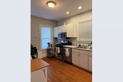 699 E 7th St #3, Boston, MA 02127 - Photo 2