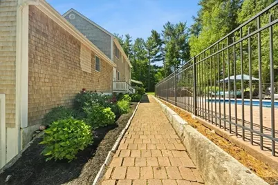 136 Paradise Ln, Rochester, MA 02770 - Photo 40