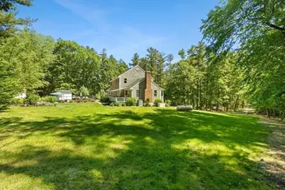 136 Paradise Ln, Rochester, MA 02770 - Photo 6