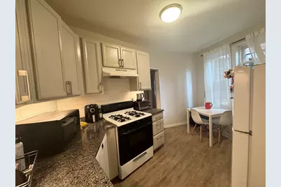 130 Sutherland #4, Boston, MA 02135 - Photo 6