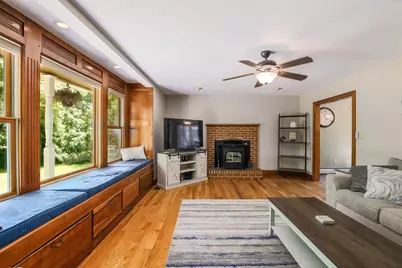 27 Davis St, Rutland, MA 01543 - Photo 18