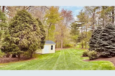 36 Jackson Circle, Franklin, MA 02038 - Photo 6