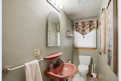36 Jackson Circle, Franklin, MA 02038 - Photo 16