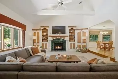 36 Jackson Circle, Franklin, MA 02038 - Photo 18