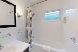 15 Draper St, Boston, MA 02122 - Photo 16