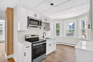 233 Maxfield St, New Bedford, MA 02740 - Photo 6