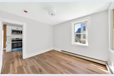 233 Maxfield St, New Bedford, MA 02740 - Photo 14