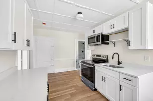 233 Maxfield St, New Bedford, MA 02740 - Photo 10