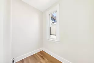 233 Maxfield St, New Bedford, MA 02740 - Photo 16