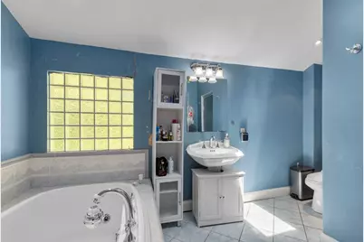 30 Tinson Rd, Quincy, MA 02169 - Photo 12