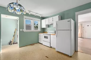 14 Saybrook Rd, Worcester, MA 01604 - Photo 6