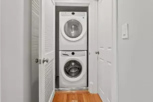16 Clifton St, Boston, MA 02119 - Photo 6
