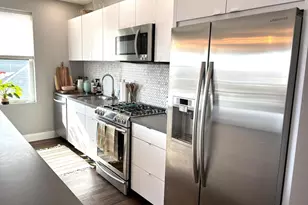 408 E 8th St, Boston, MA 02127 - Photo 4