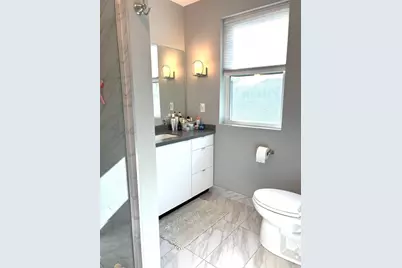 408 East 8th St. #3, Boston, MA 02127 - Photo 22