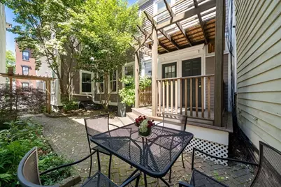 51 Chestnut Street, Boston, MA 02129 - Photo 34