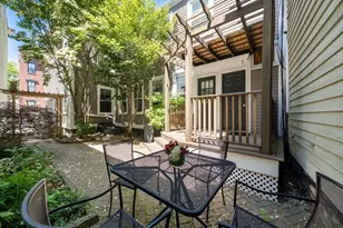 51 Chestnut St, Boston, MA 02129 - Photo 34