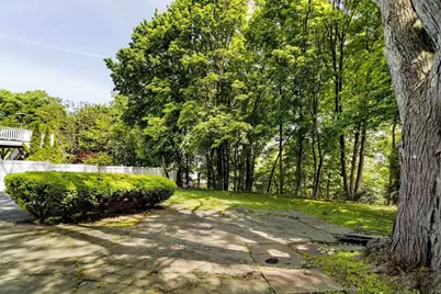 77 Jordan Rd, Brookline, MA 02446 - Photo 28