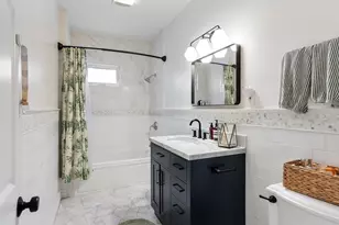 39 Mellen St, Boston, MA 02124 - Photo 12