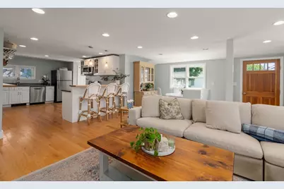 58 Bay View Ave, Quincy, MA 02169 - Photo 8