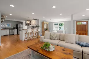 58 Bay View Ave, Quincy, MA 02169 - Photo 8