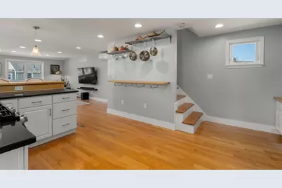 58 Bay View Ave, Quincy, MA 02169 - Photo 12