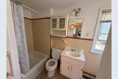 326 Thacher St, Attleboro, MA 02703 - Photo 4